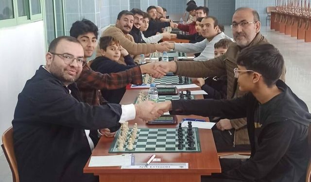 Türkiye Kupası Satranç İl Birinciliği Kırıkkale’de Başladı