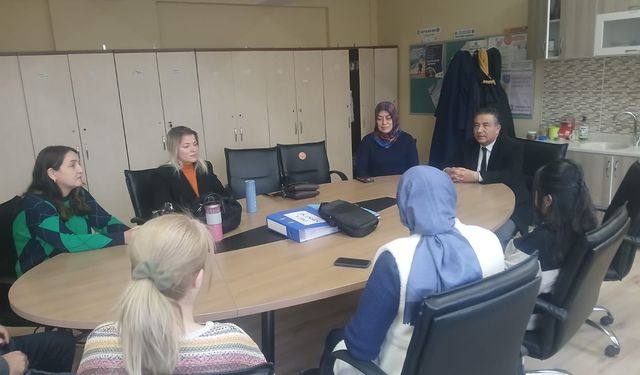 İl Millî Eğitim Müdürü Güney Öğretmenlerle Buluştu