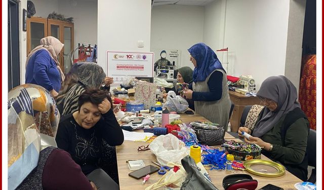 Şehit Anneleri Sanatla Buluşuyor