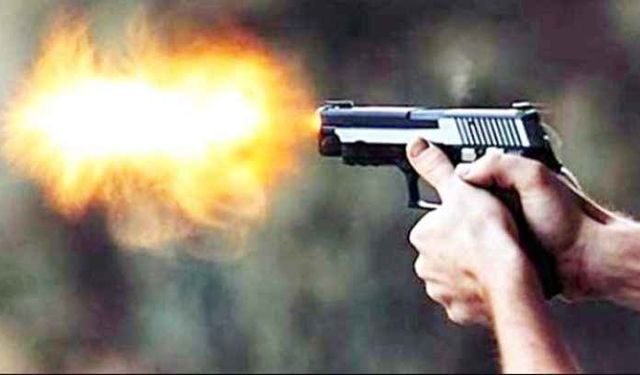 Kırıkkale'de Yılbaşı gecesi silahlar konuştu.