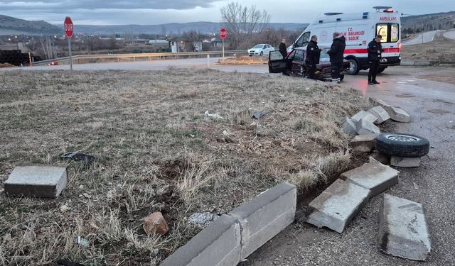 Aynı kavşak ,yine kaza