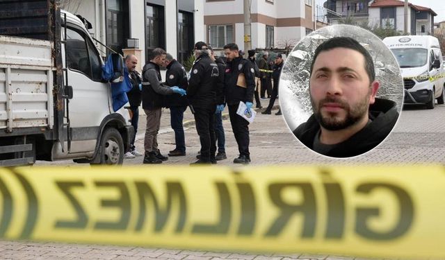 Park Halindeki Kamyonda Silahlı Ölüm