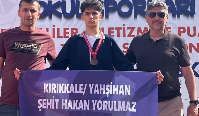 Kırıkkale’ye Atletizmde Çifte Gurur