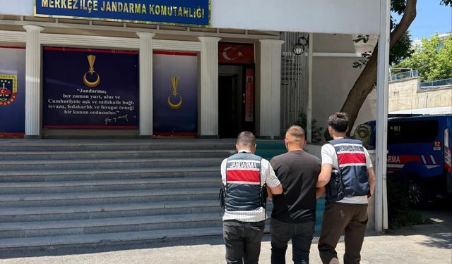 Kırıkkale’de Aranan 2 Şahıs Jandarma Tarafından Yakalandı