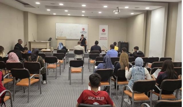 Çocuk Evlerinde Manevi Yarışma