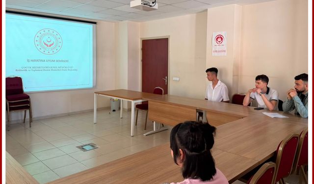 Gençlere İş Hayatına Uyum Semineri