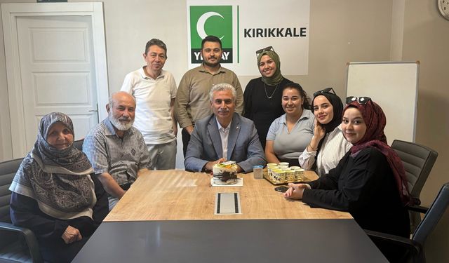 Yeşilay'dan Stajyerlere Anlamlı Veda
