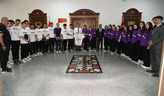 Kırıkkale'ye Gurur Yaşatan Sporcular Ağırlandı