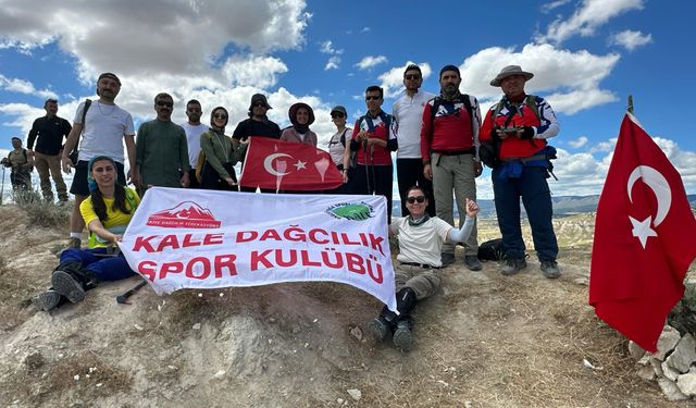 Kale Dağcılık Nallıhan’ın Renkli Zirvelerine Yürüdü