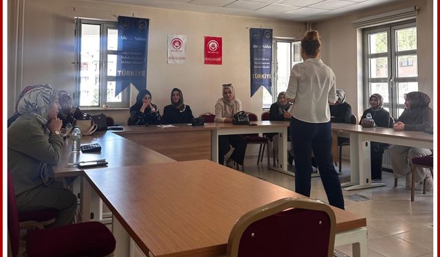 Kırıkkale’de Ailelere “Okul Hayatı ve Çocuk” Eğitimi