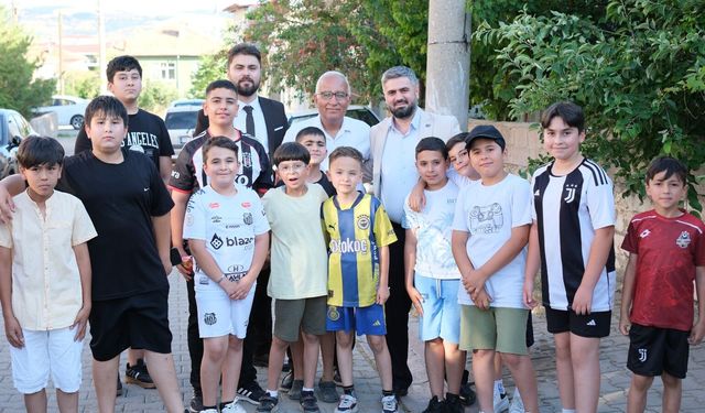 Çocukların Mutluluğu İçin Birlik Oldular