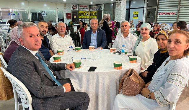 Umuda Yolculuk Derneği Gönülleri Buluşturdu