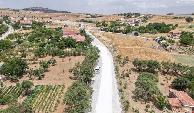 Kimeski Mahallesi'nde Kilit Parke Çalışmaları Sürüyor