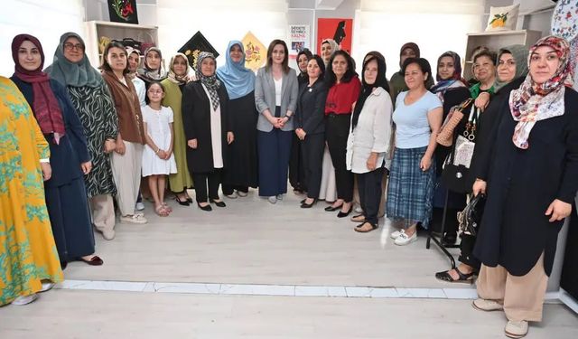 Çanta Tasarım Kursunun Yıl Sonu Sergisi Beğeni Topladı