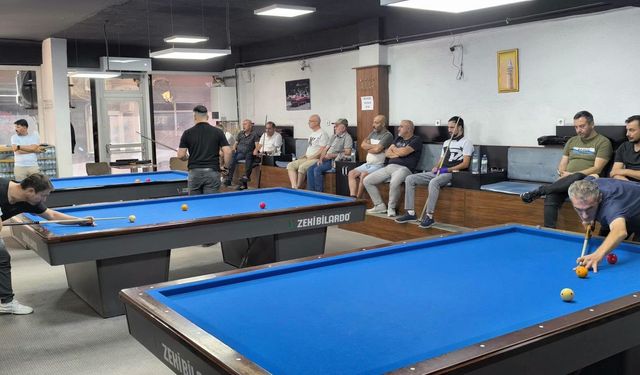 Kırıkkale'de Bilardo Turnuvasında Ödüller Sahiplerini Buldu