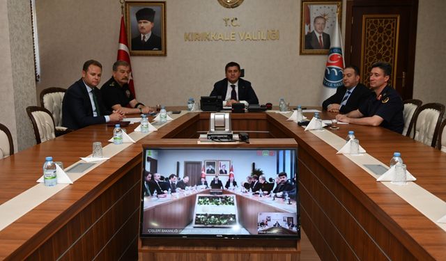 Vali Sarıibrahim, Spor Güvenliği Toplantısına Katıldı