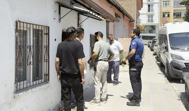 Arkadaşı Tarafından Evinde Ölü Bulundu