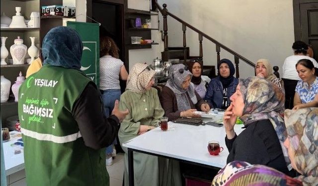 Merkez Mahalle Konağı'nda Yeşilay ve YEDAM Tanıtımı