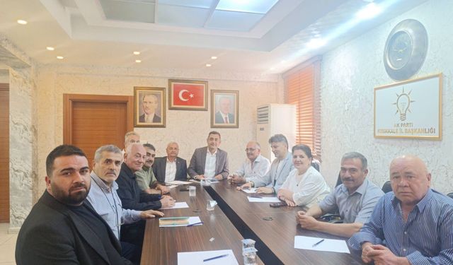 AK Parti Kırıkkale’de İlçe Başkanlarıyla İstişare Toplantısı