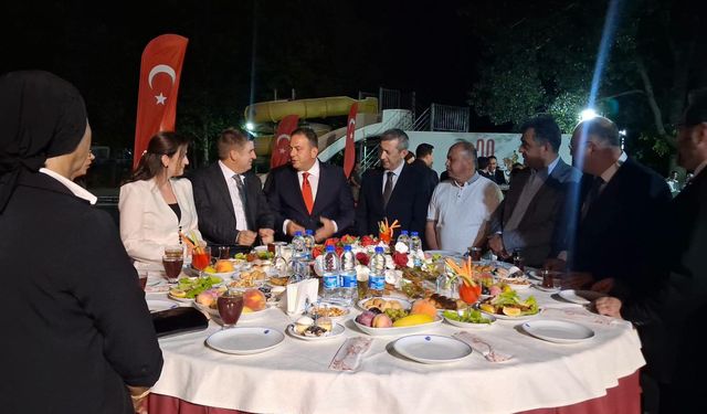 Zafer Bayramı Resepsiyonuna yoğun katılım