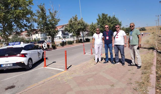 Kırıkkale’de Sürücü Adaylarının Sınav Heyecanına Ortak Oldu