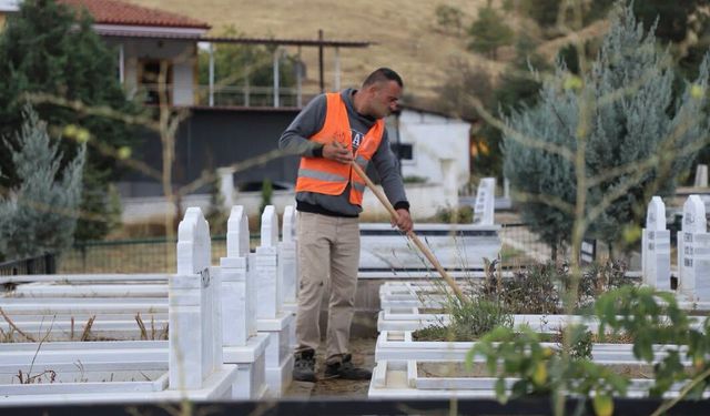 Acısu Aile Mezarlığı Daha Düzenli Hale Getiriliyor