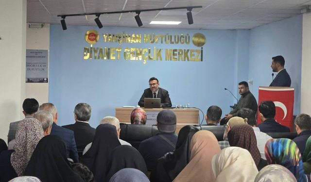 Kırıkkale’de Mevlid-i Nebî Haftasında Anlamlı Konferans