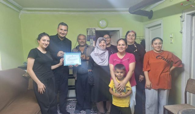 AK Parti’nin Genç Başkanı Muhammet Genç, Sahada Gönül Gönüle Çalışıyor
