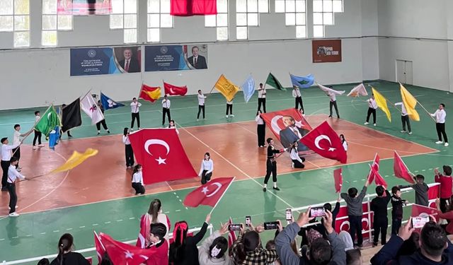Keskin'de Cumhuriyet Bayramı Renkli Görüntülerle Kutlandı