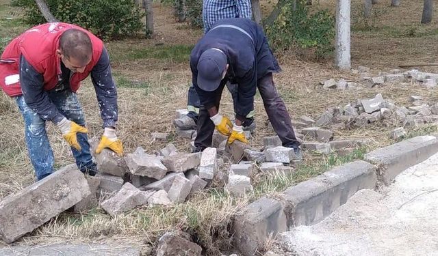 Yahşihan’da Bozulan Yollar Tek Tek Yenileniyor