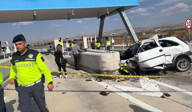 Feci Kaza: 22 Yaşındaki Sürücü Öldü