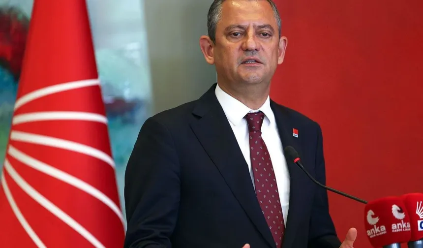 Özgür Özel’den Kurultay Öncesi Eski Genel Başkanlara Davet