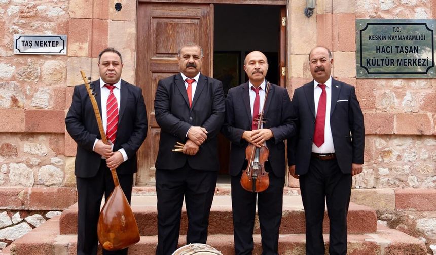 Abdallar Topluluğu’ndan Keskin’de Türkü Ziyafeti