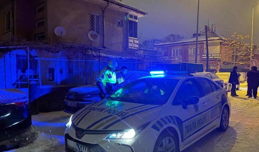 Alkollü Sürücü Çıkmaz Sokağa Girince Yakayı Ele Verdi