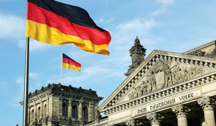 Almanya’da İstihdamda Dönüm Noktası: 2020’den Sonra İlk Gerileme