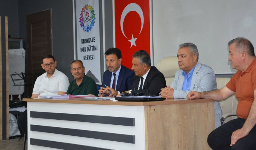 Öğrencilerin İş Hayatına Hazırlığı Görüşüldü
