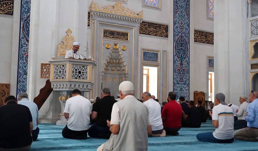 Kırıkkale Nur Camii'nde Şehitler İçin Kur'an Tilaveti