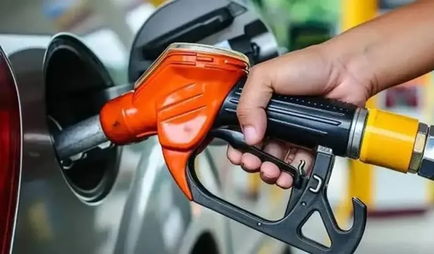 Akaryakıtta son durum: Motorine zam