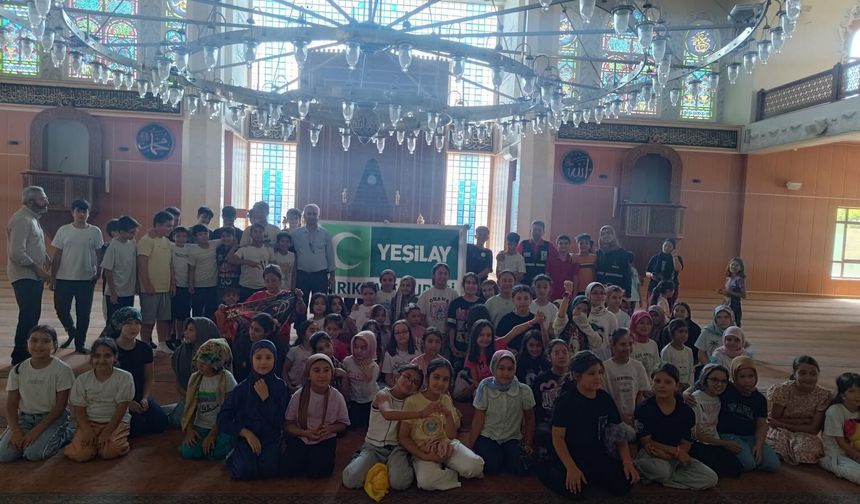 Yeşilay, Kur’an Kursu Öğrencileriyle Buluştu