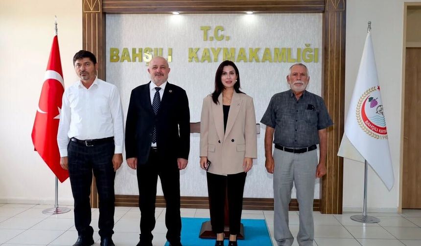 Bahşılı Kaymakamı Kazanasmaz Misafirlerini Ağırladı