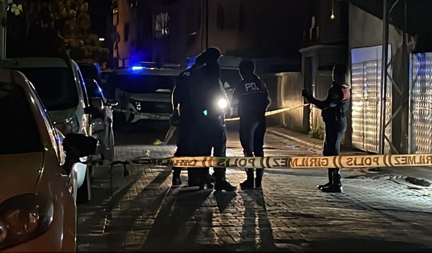 Sokaktaki Tartışma Kanlı Bitti: 1 Yaralı