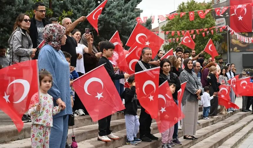 Kırıkkale Ayyıldız'la  donatıldı