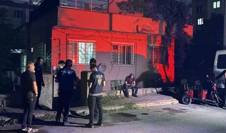 32 yaşındaki şahıs evinde ölü bulundu