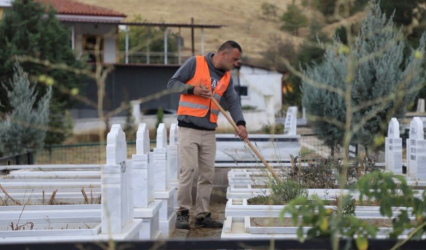 Acısu Aile Mezarlığı Daha Düzenli Hale Getiriliyor