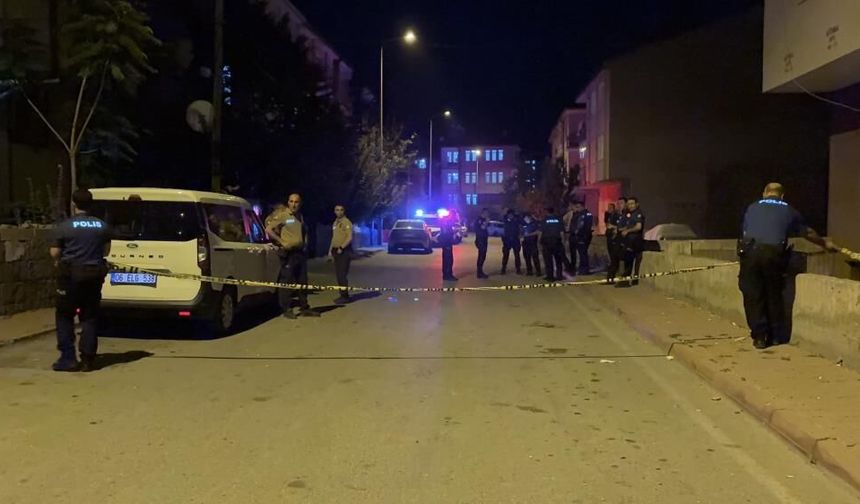 Keserli-Bıçaklı Kavga: 1 Ağır Yaralı