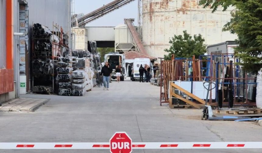 Yüksekten Düşen Kişi Hayatını Kaybetti