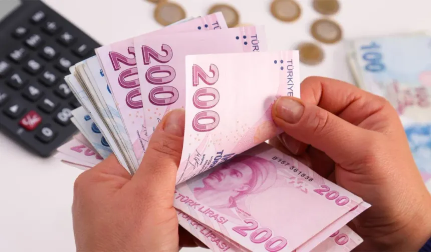 Emekli ve memur maaşlarında Ocak 2027 hesabı başladı: İki aylık zam farkı belli oldu