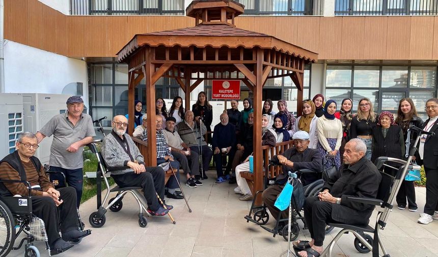 Kırıkkale’de Gençlerden Yürekleri Isıtan Ziyaret