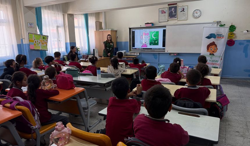 Kırıkkale’de Yeşilay’dan Öğrencilere Bağımlılık Eğitimi