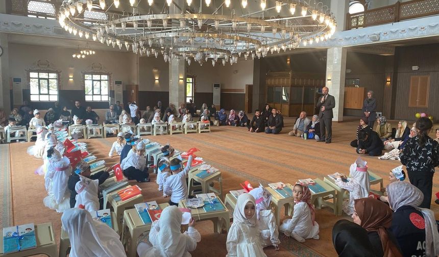 Kırıkkale'de Minik Öğrenciler Besmeleyle Eğitime Başladı